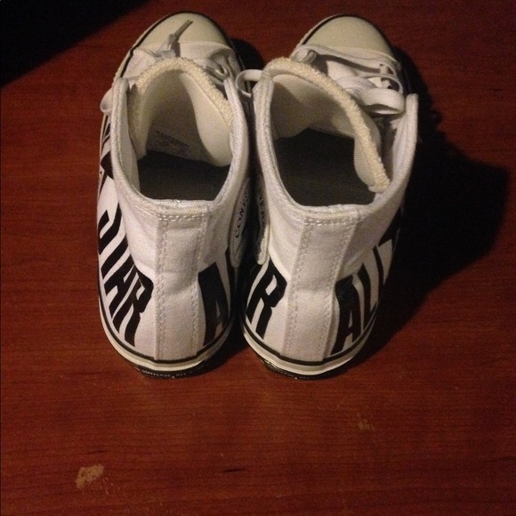 FAKE white all star converses - Picture 4 of 6